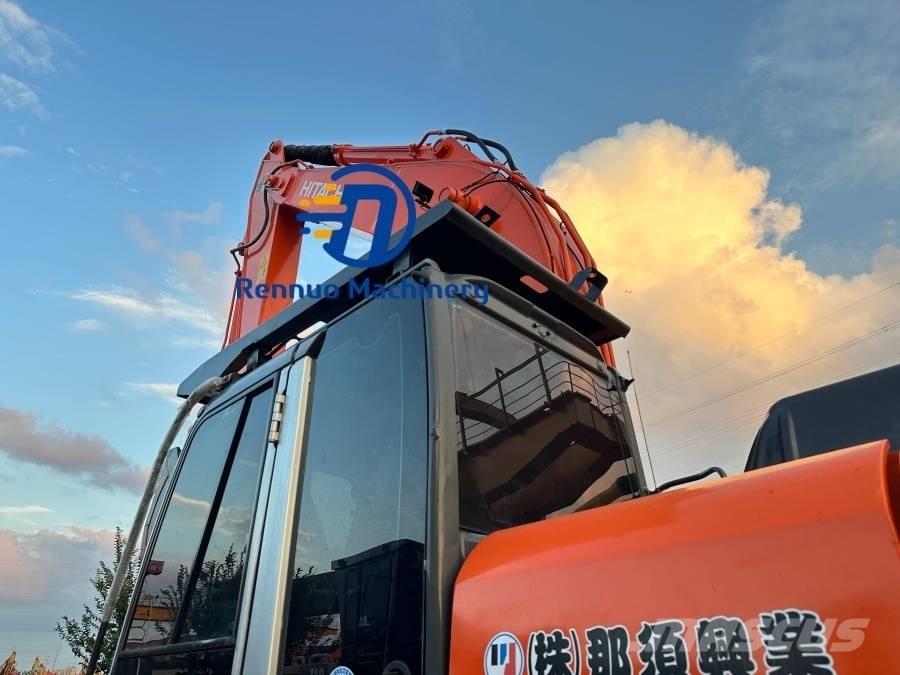 Hitachi ZX 240 Paletli ekskavatörler