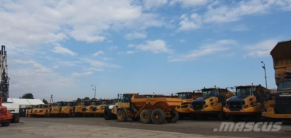 CAT 772 Yol disi kaya kamyonu