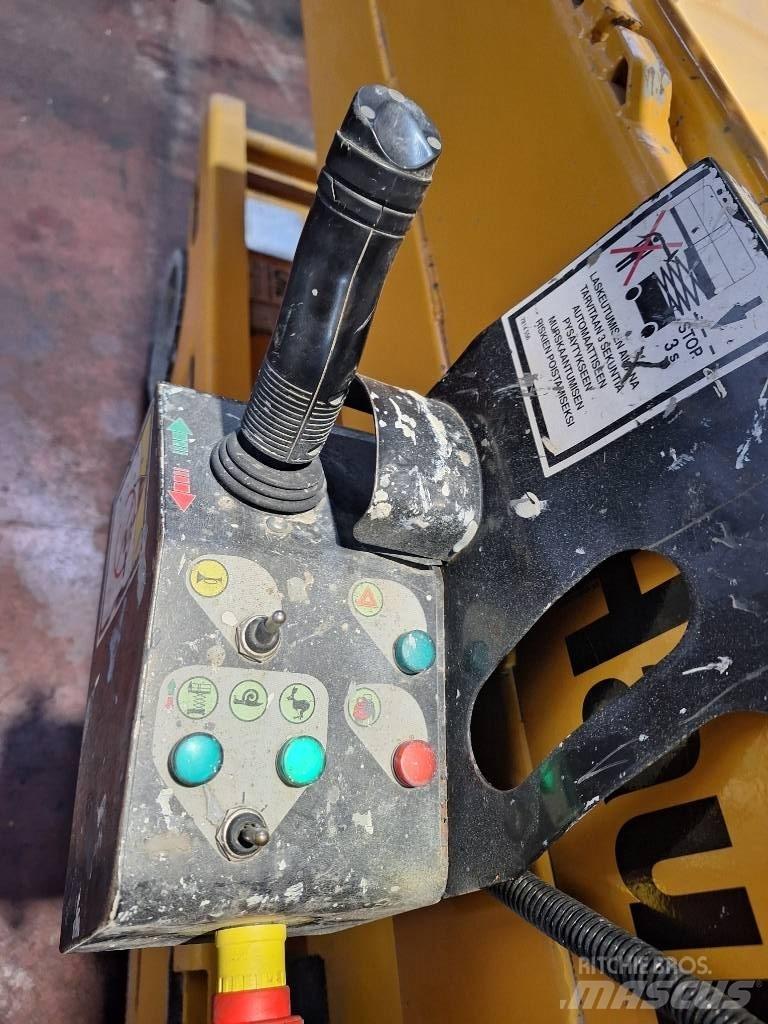 Haulotte Compact 12 Makasli platformlar