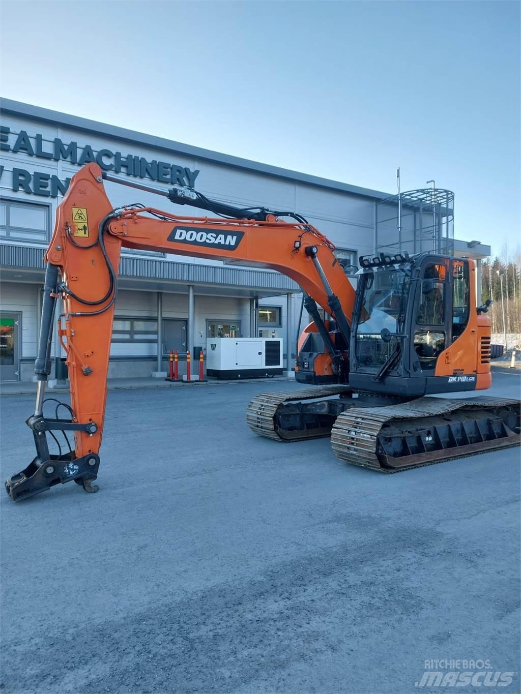 Doosan DX 140LCR 7 Paletli ekskavatörler