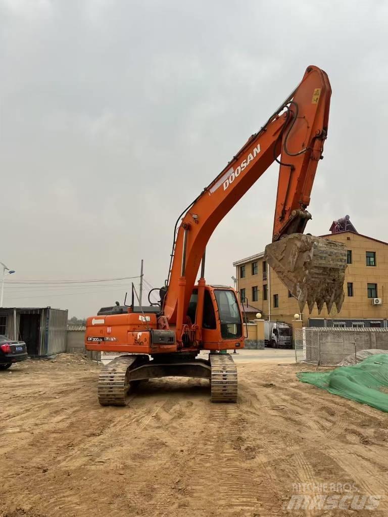 Doosan DX300LCA Paletli ekskavatörler