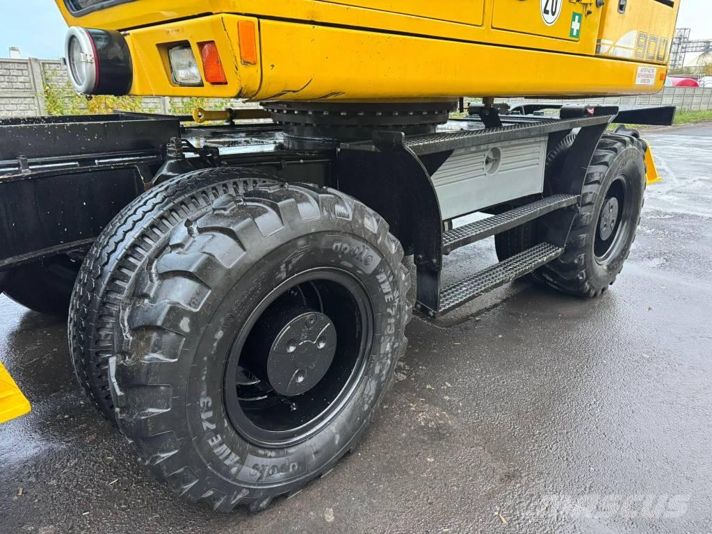 Liebherr A 900 C ZW Lastik tekerli ekskavatörler