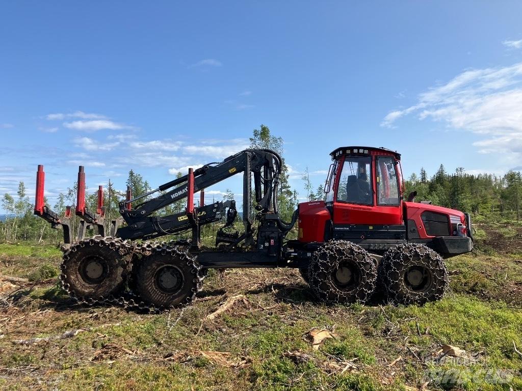 Komatsu 895 Tomruk yükleyici traktörler
