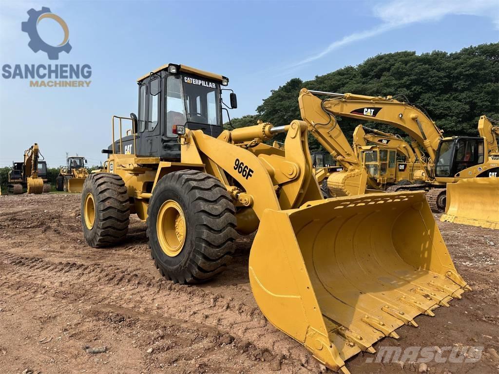 CAT 966 F Tekerlekli yükleyiciler