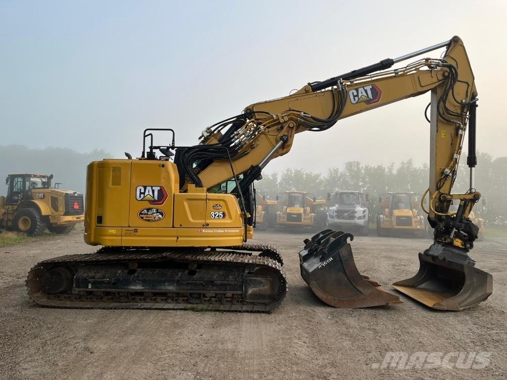 CAT 325 Paletli ekskavatörler
