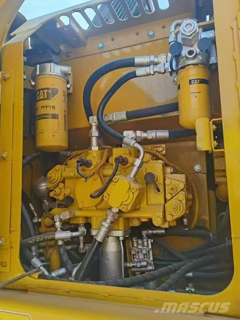 CAT 312 D Paletli ekskavatörler