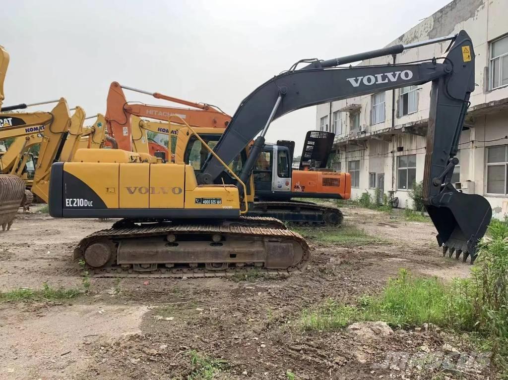 Volvo EC210 Paletli ekskavatörler