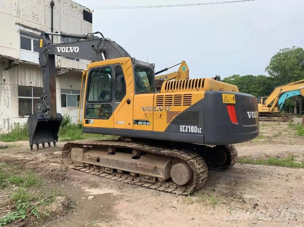 Volvo EC210 Paletli ekskavatörler