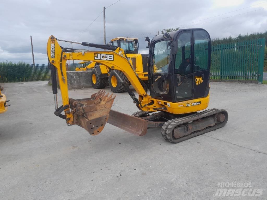 JCB 8025 Mini ekskavatörler, 7 tona dek