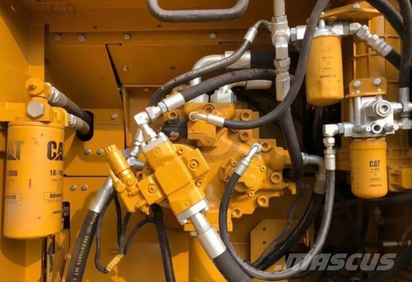 CAT 336D2 Paletli ekskavatörler