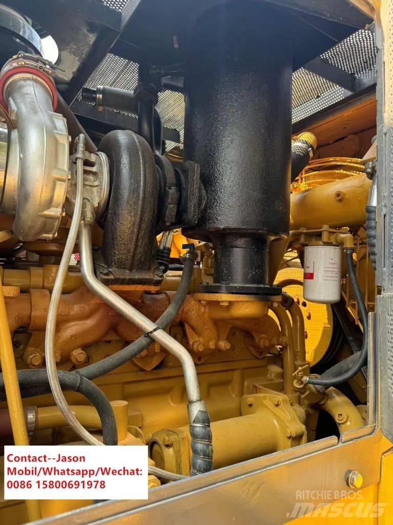 Shantui SD 22 S Paletli dozerler