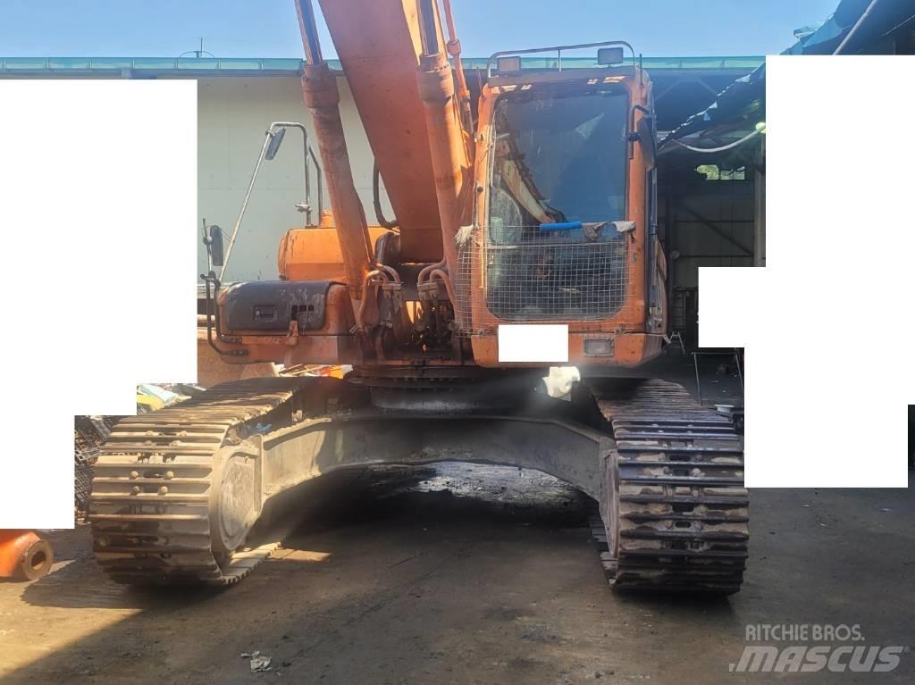 Doosan DX 300 LCA Paletli ekskavatörler