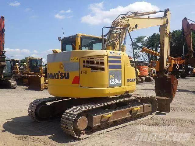 Komatsu PC 128 Paletli ekskavatörler