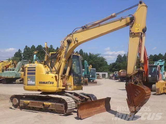 Komatsu PC 128 Paletli ekskavatörler