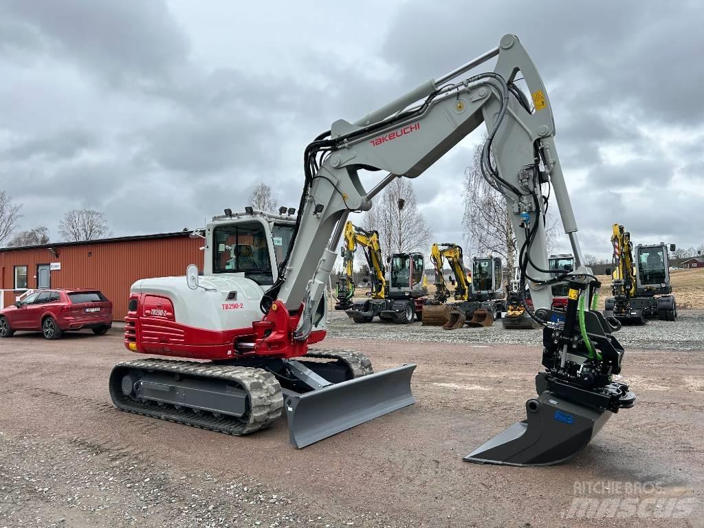 Takeuchi TB290 Midi ekskavatörler 7 - 12 t