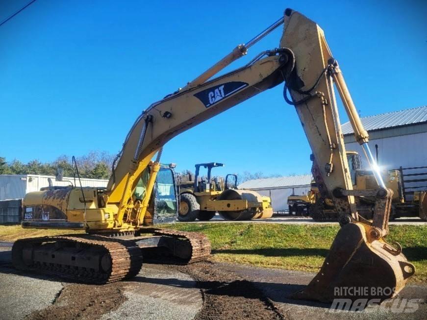 CAT 325 CL Paletli ekskavatörler