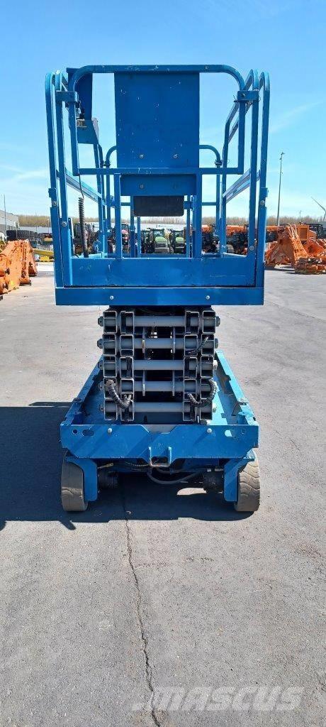 GENIE GS4047 Makasli platformlar
