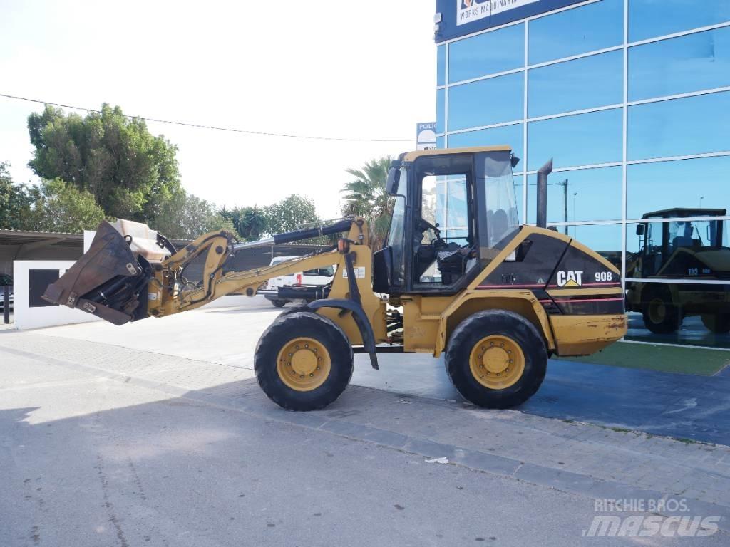 CAT 908 Tekerlekli yükleyiciler