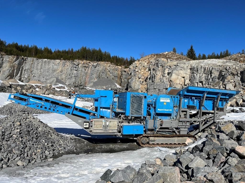 Sandvik CM 1206 RE Kırıcılar