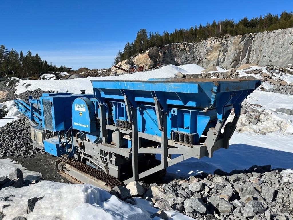 Sandvik CM 1206 RE Kırıcılar