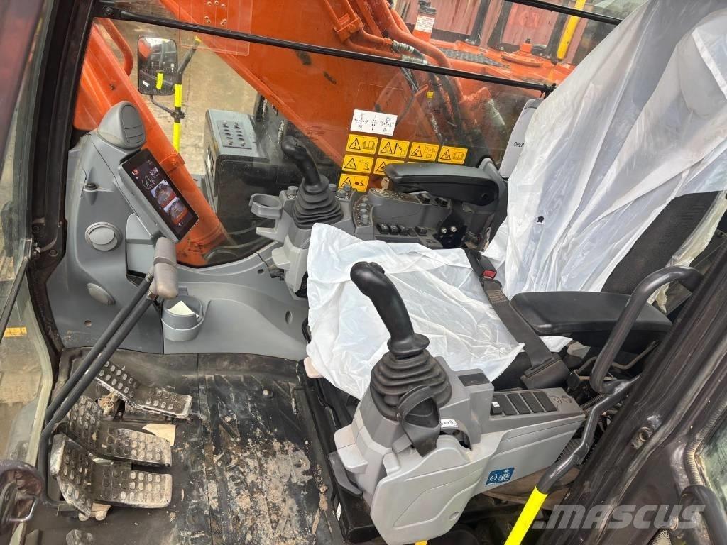 Hitachi ZX 300 LC-7 Paletli ekskavatörler