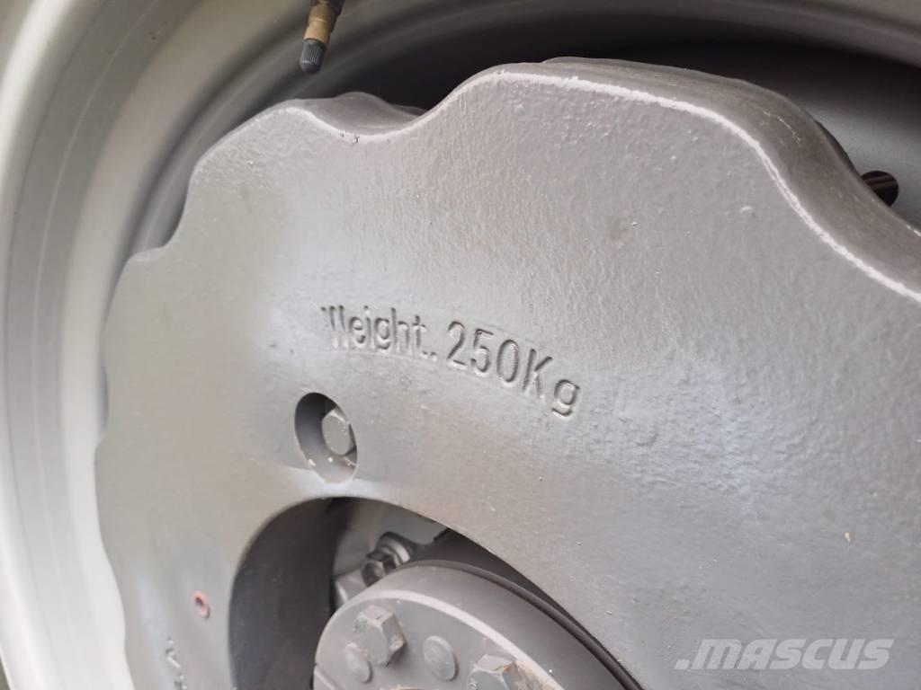 Massey Ferguson 8 S Traktörler