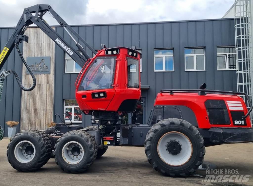 Komatsu 901 Biçerdöverler