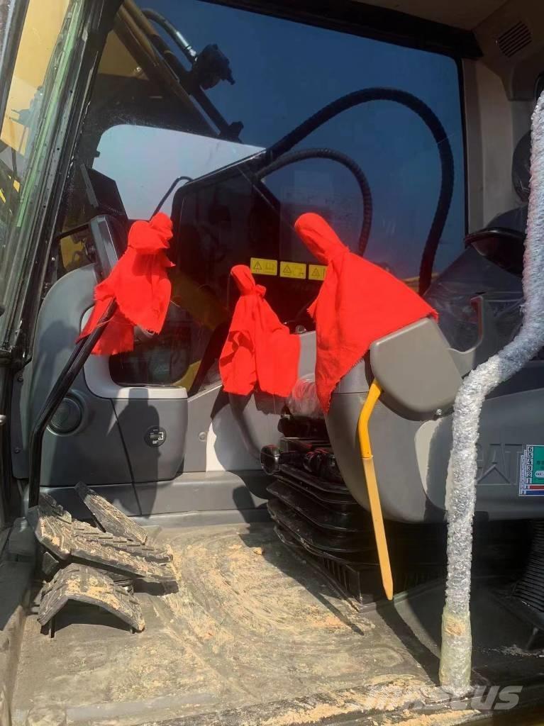 CAT 320 D L Paletli ekskavatörler