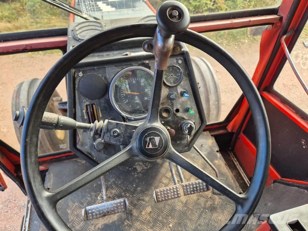 Valmet 805 Traktörler