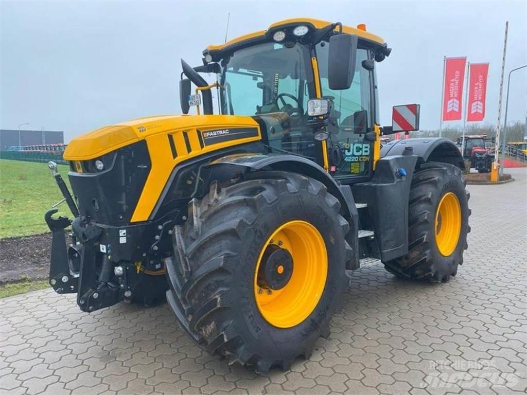JCB 4220 ICON Traktörler