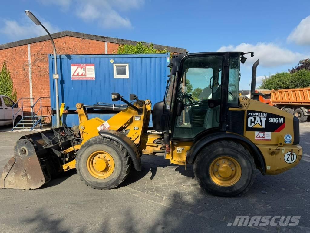 CAT 906M  1831h Tekerlekli yükleyiciler