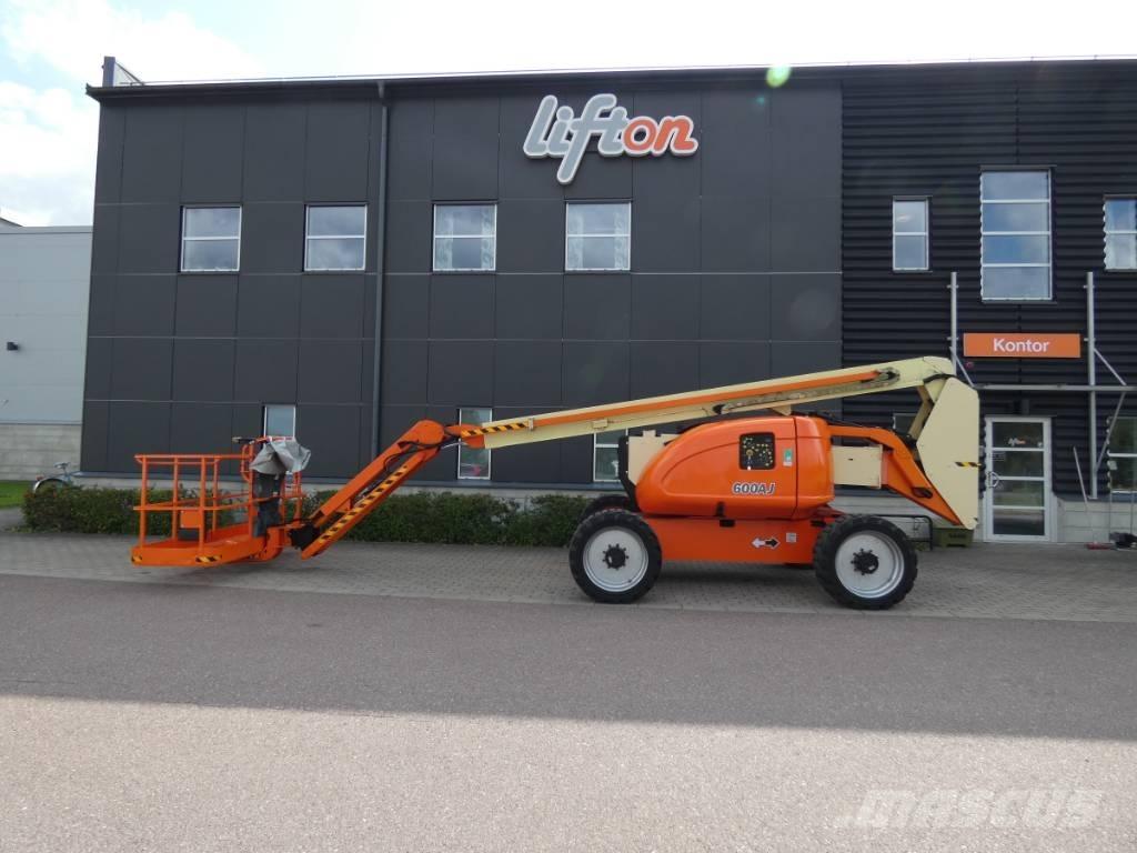 JLG 600 AJ Bomlift Körüklü personel platformları