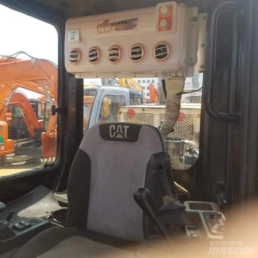 CAT 304 C CR Mini ekskavatörler, 7 tona dek