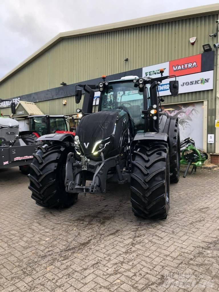 Valtra T235V Traktörler