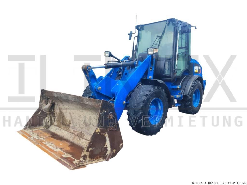CAT 908 M Tekerlekli yükleyiciler