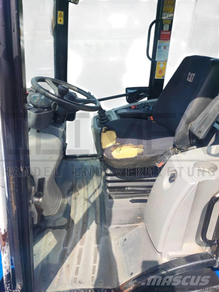 CAT 908 M Tekerlekli yükleyiciler