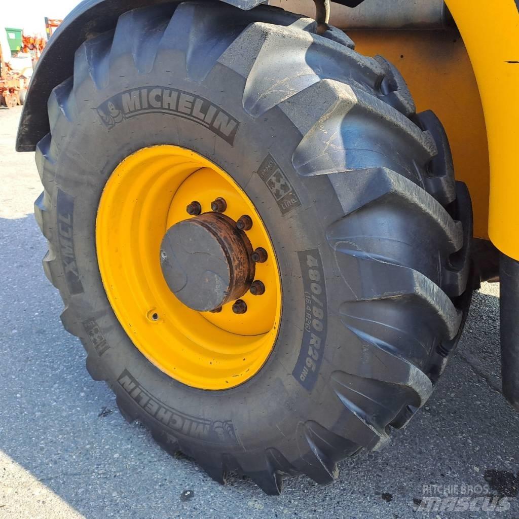 JCB 550-80 Tarimsal teleskopik yükleyiciler