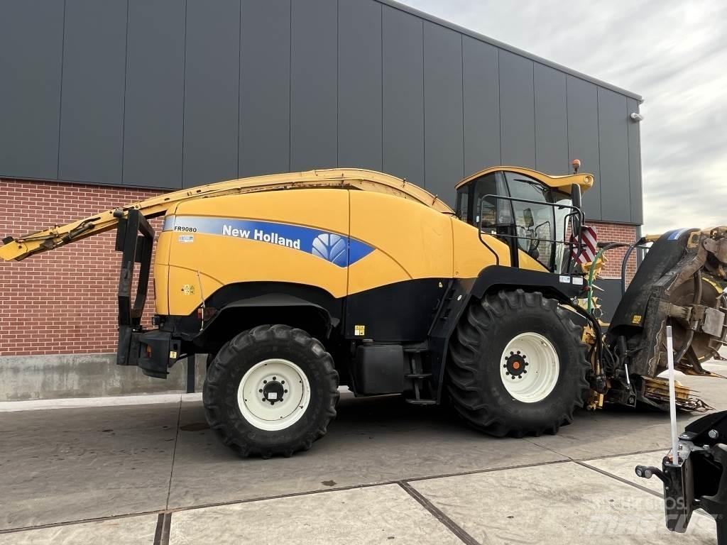 New Holland FR9080 Kendi yürür silaj makinalari