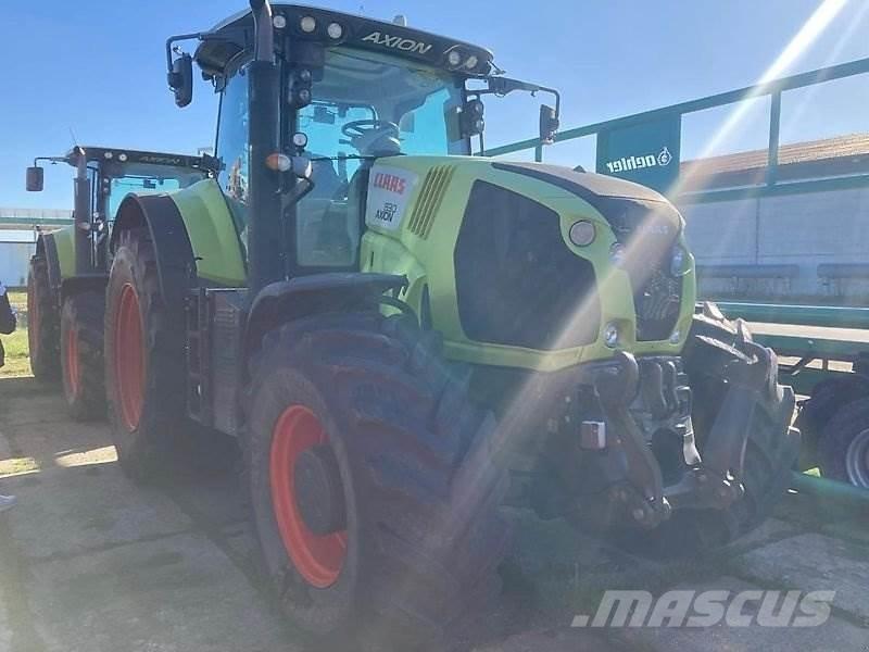 CLAAS Axion 830 Traktörler
