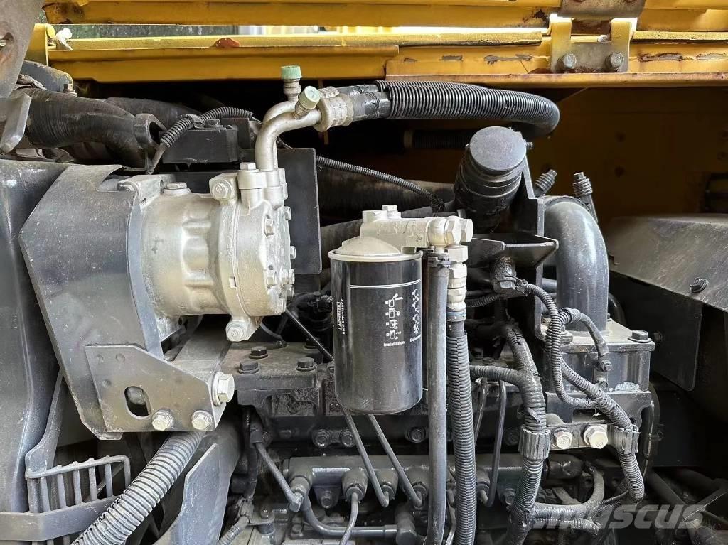 Komatsu PC70-8 Midi ekskavatörler 7 - 12 t