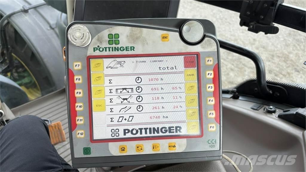 Pöttinger Top 1252 Kendi yürür saman makinaları