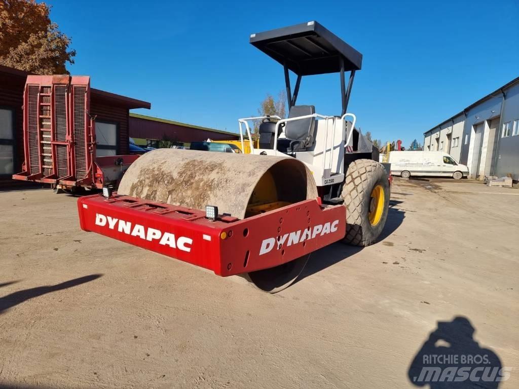 Dynapac CA 2500 Tek tamburlu silindirler