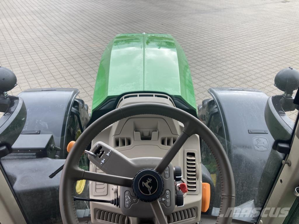 John Deere 6M240 Traktörler