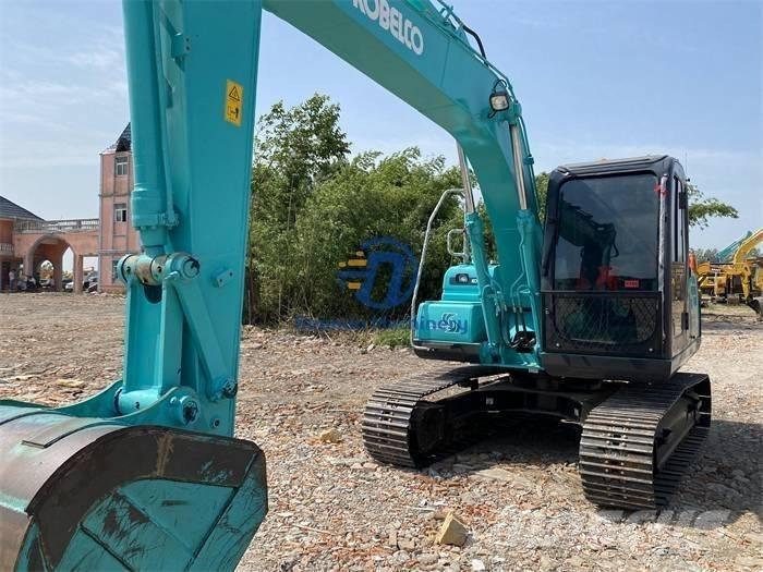 Kobelco SK140 LC Paletli ekskavatörler