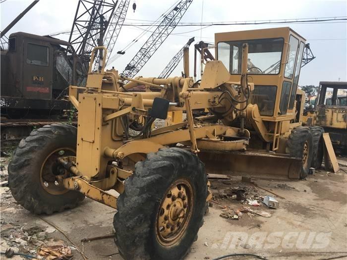 Komatsu GD 623 A Greyderler