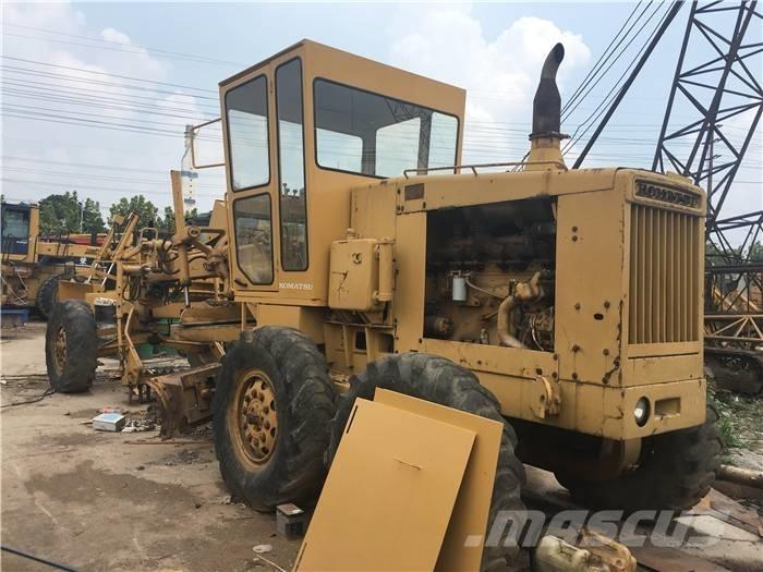 Komatsu GD 623 A Greyderler