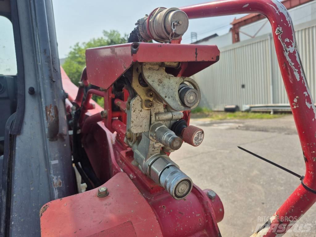 Takeuchi TL12 Skid steer loderler
