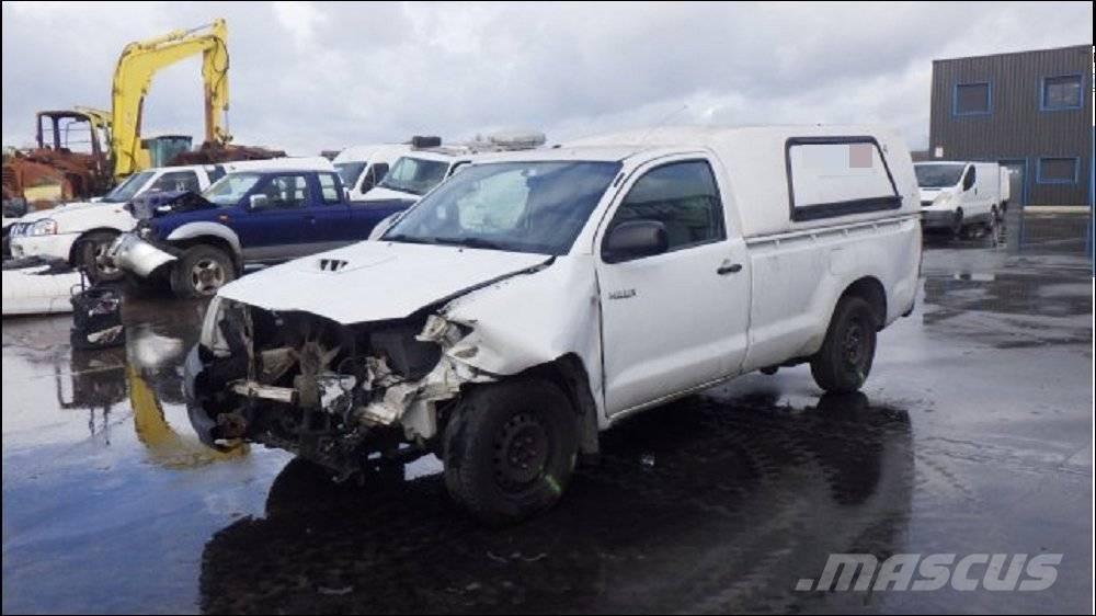 Toyota Hilux Pikaplar