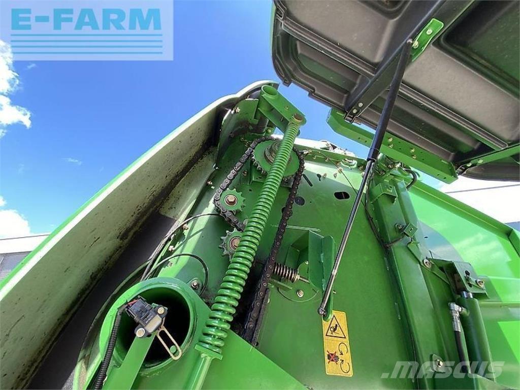 John Deere 864 Küp balya makinalari