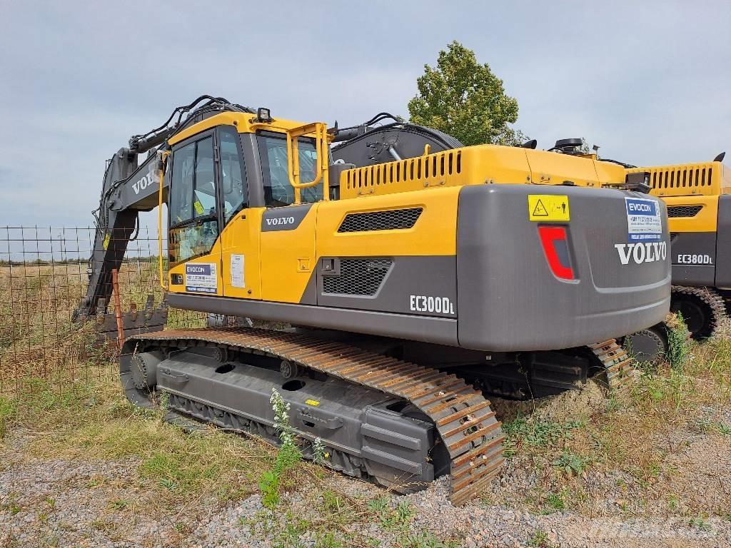 Volvo EC300D L Paletli ekskavatörler